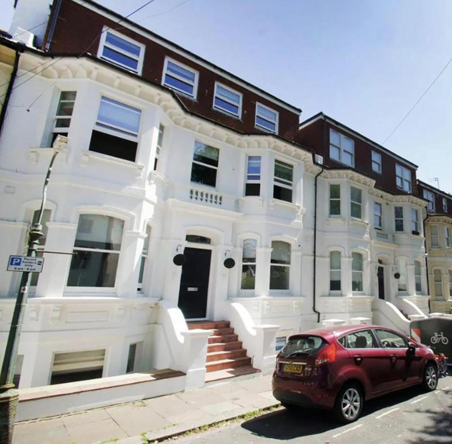 Apt 03 Beachside Beauty Central Studio Steps From Cafes Brighton Eksteriør billede